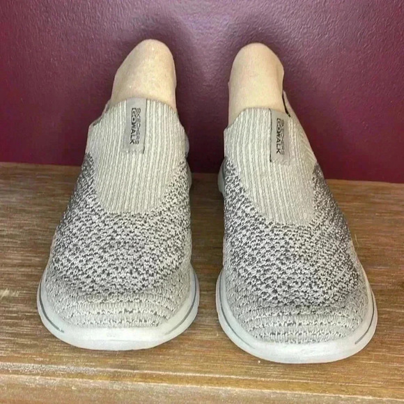 Skechers Goga Mat Air Cooled GoWalk Men’s 8.5 Slip-On Shoes - Picture 3 of 9